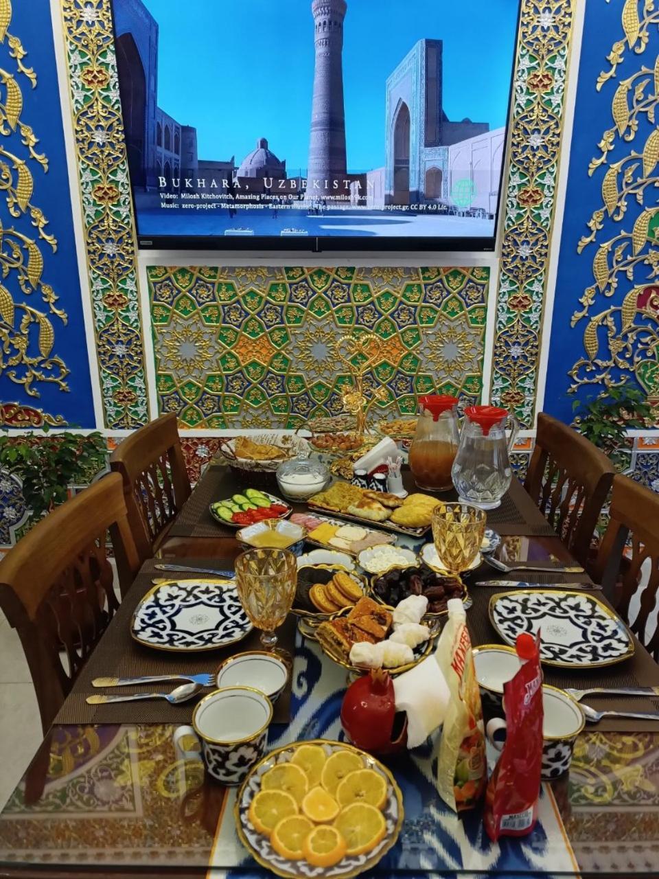 Meros Hotel Bukhara Eksteriør bilde