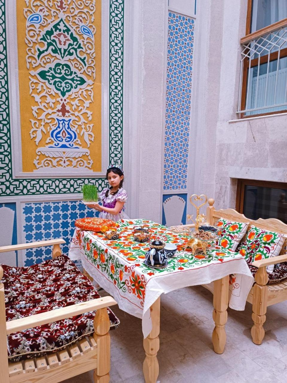 Meros Hotel Bukhara Eksteriør bilde