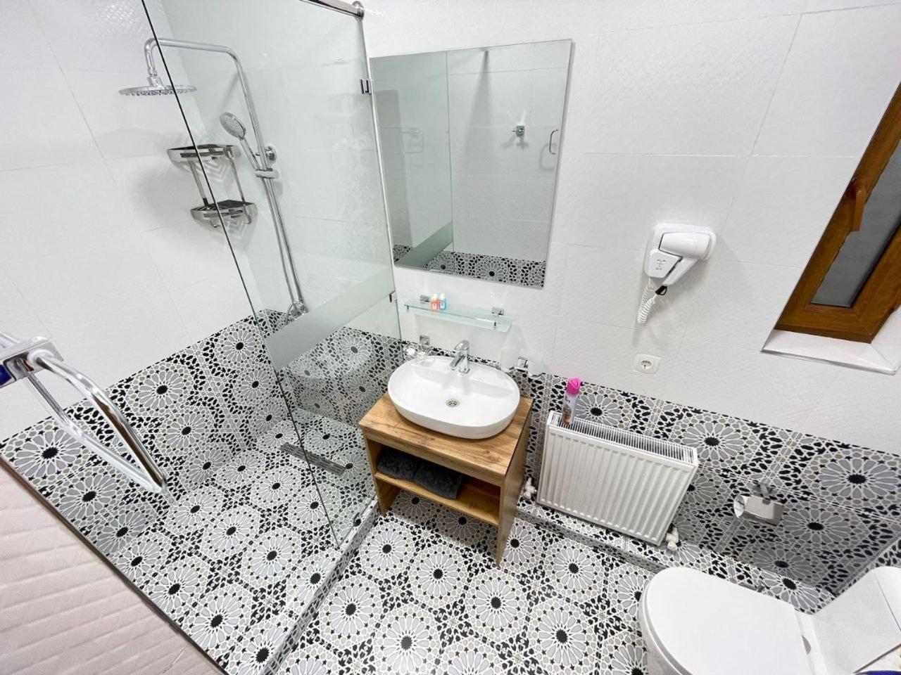 Meros Hotel Bukhara Eksteriør bilde