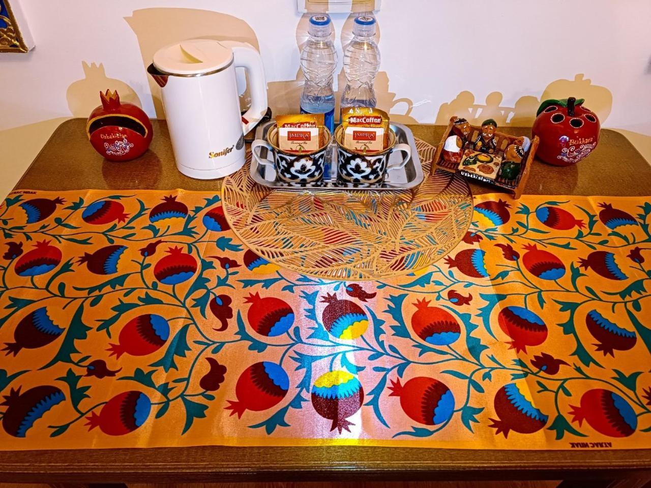 Meros Hotel Bukhara Eksteriør bilde